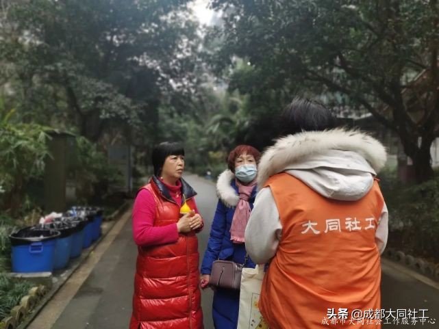 「蘇坡月報」将煩惱扔進舊(jiù)背包,再出發