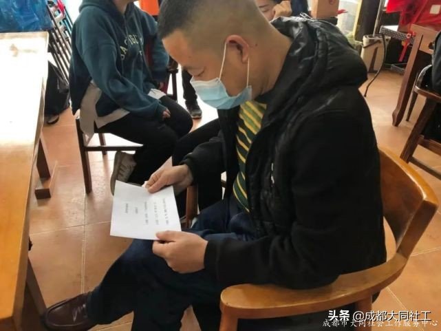 “文創犀浦,共營共建”公共空間運營項目——國學(xué)朗誦茶言活動