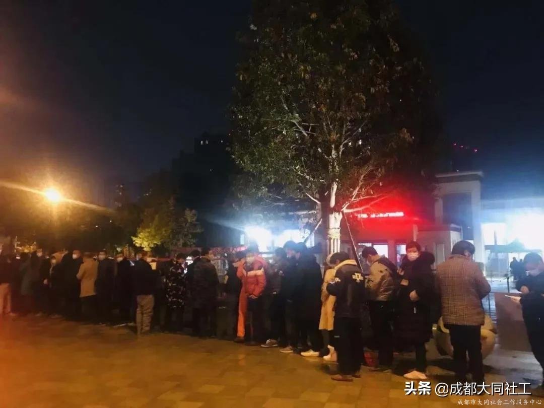 同同戰疫情 | 夜以繼日,在一(yī)線全力以赴抗擊疫情