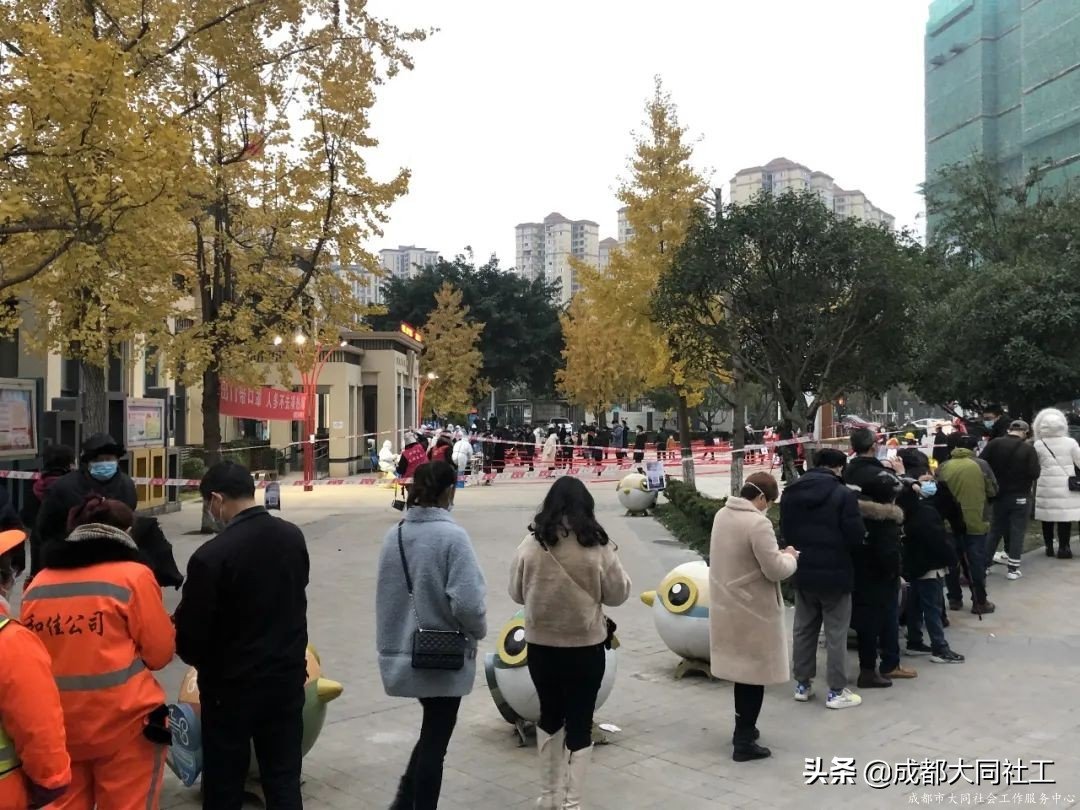 同同戰疫情 | 夜以繼日,在一(yī)線全力以赴抗擊疫情