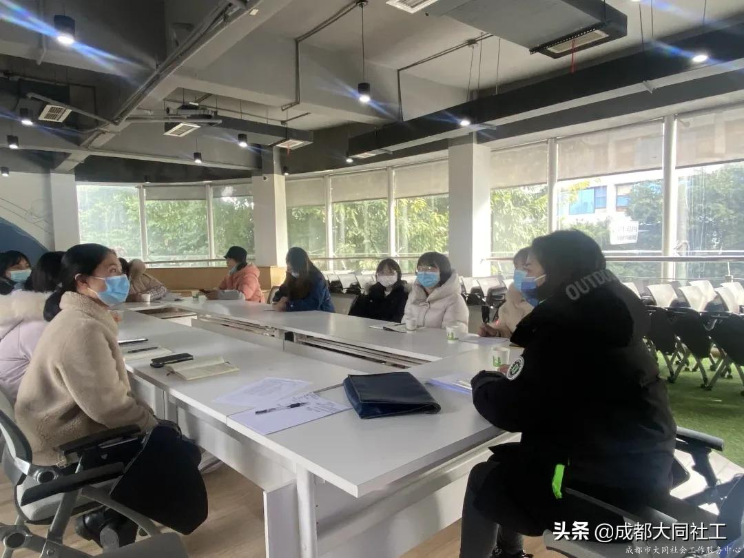 政策宣講 |九裏堤街道(dào)社工站社會救助政策宣講活動